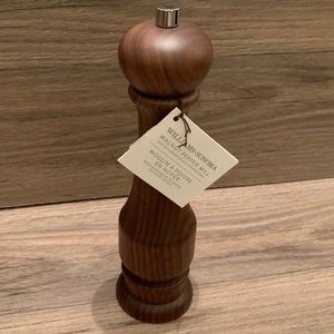 Williams-Sonoma Pepper Mill